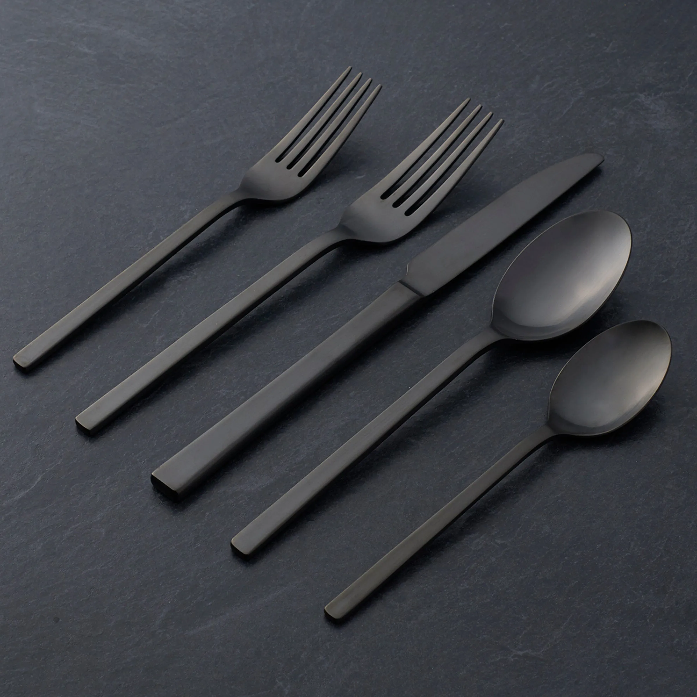 Allay Midnight 20-Piece Everyday Flatware Set