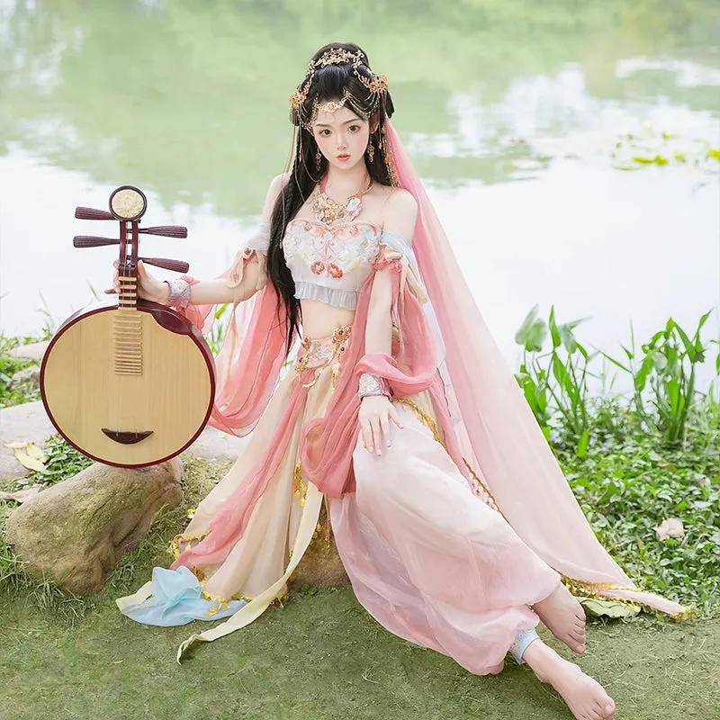 Dunhuang Fairies, Feitian Style Hanfu, Desert Blossom 沙漠之花