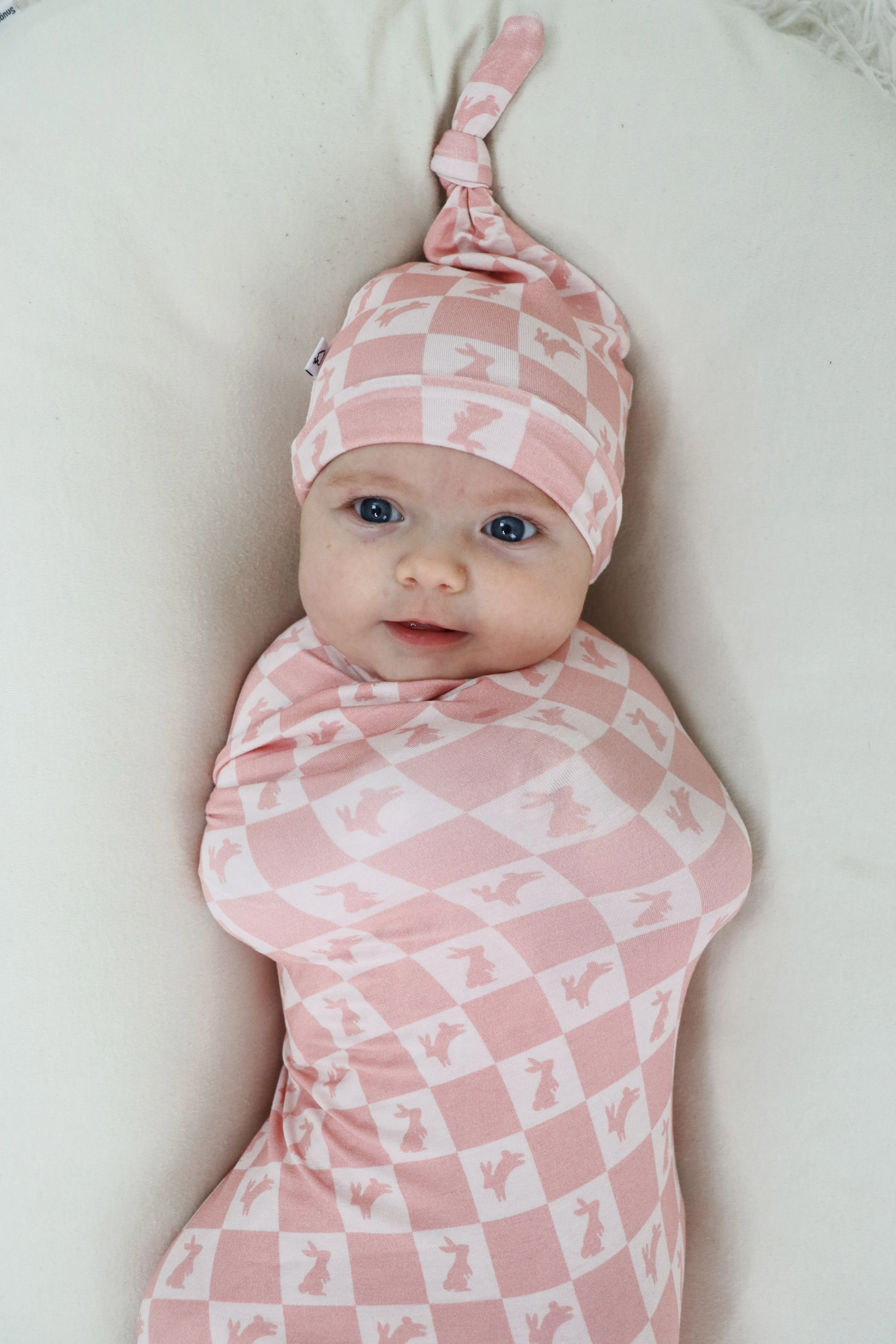 Hoppity Blush Checkers Dream Swaddle & Beanie