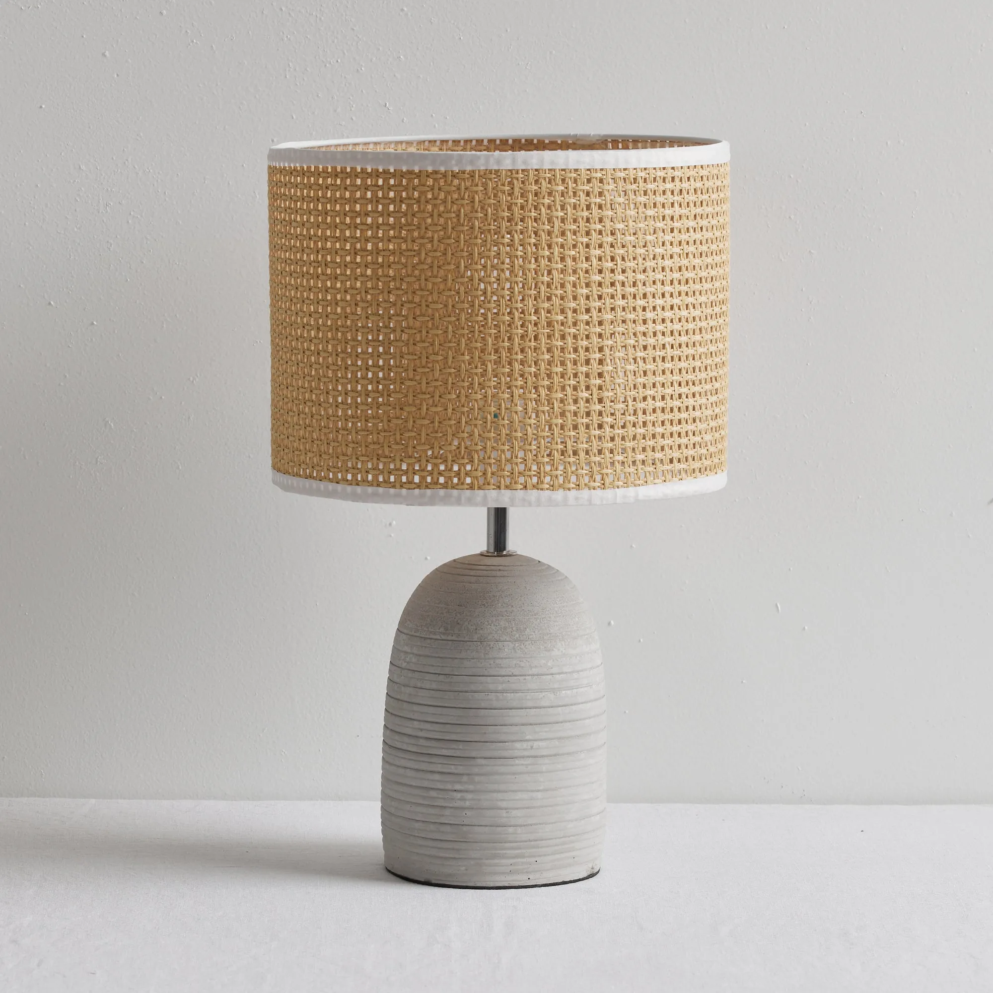 Linus Table Lamp - Concrete/Weave - 36cm