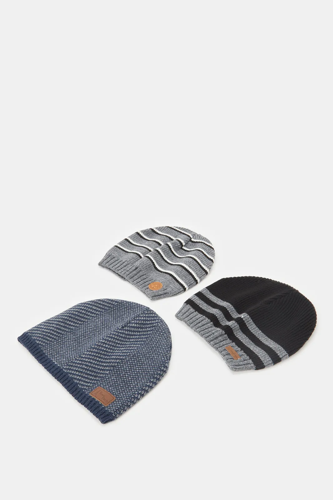 Men Assorted Knitted Cap Set (Pack Of 3)