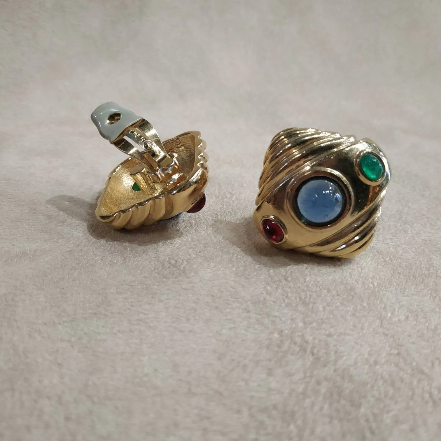 Vintage Ciner Multicolour Gold Earrings